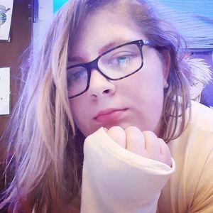 Meet your Posher, Raina